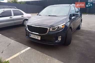 Мінівен Kia Sedona 2015 в Києві