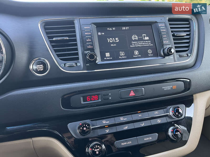 Мінівен Kia Sedona 2016 в Києві фото 15 Мінівен Kia Sedona 2016 в Києві