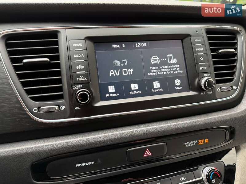 Минивэн Kia Sedona 2020 в Киеве