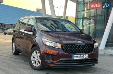 Минивэн Kia Sedona 2016 в Киеве