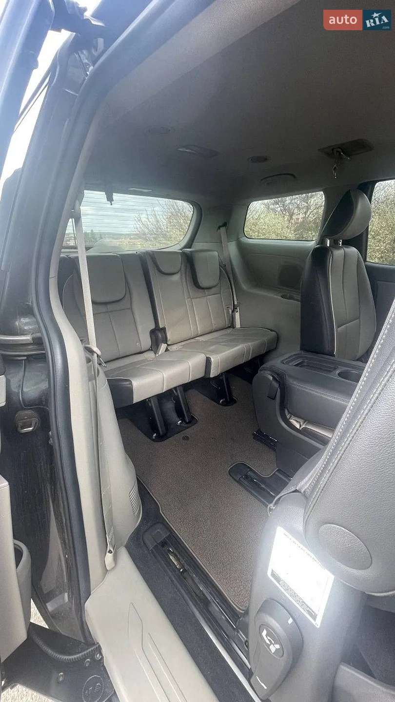 2016 Kia Sedona - мініатюра 7