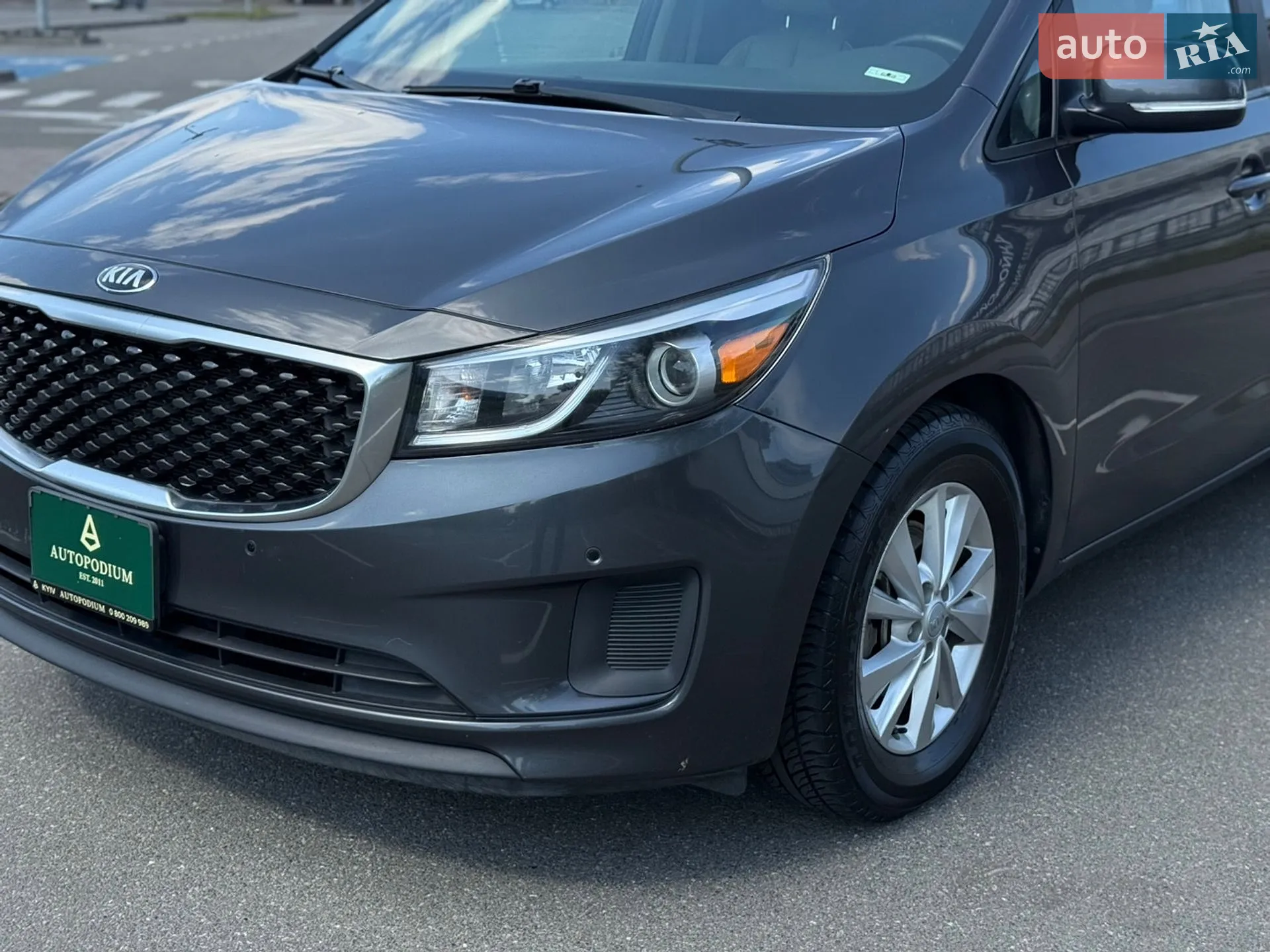 2017 Kia Sedona - мініатюра 4