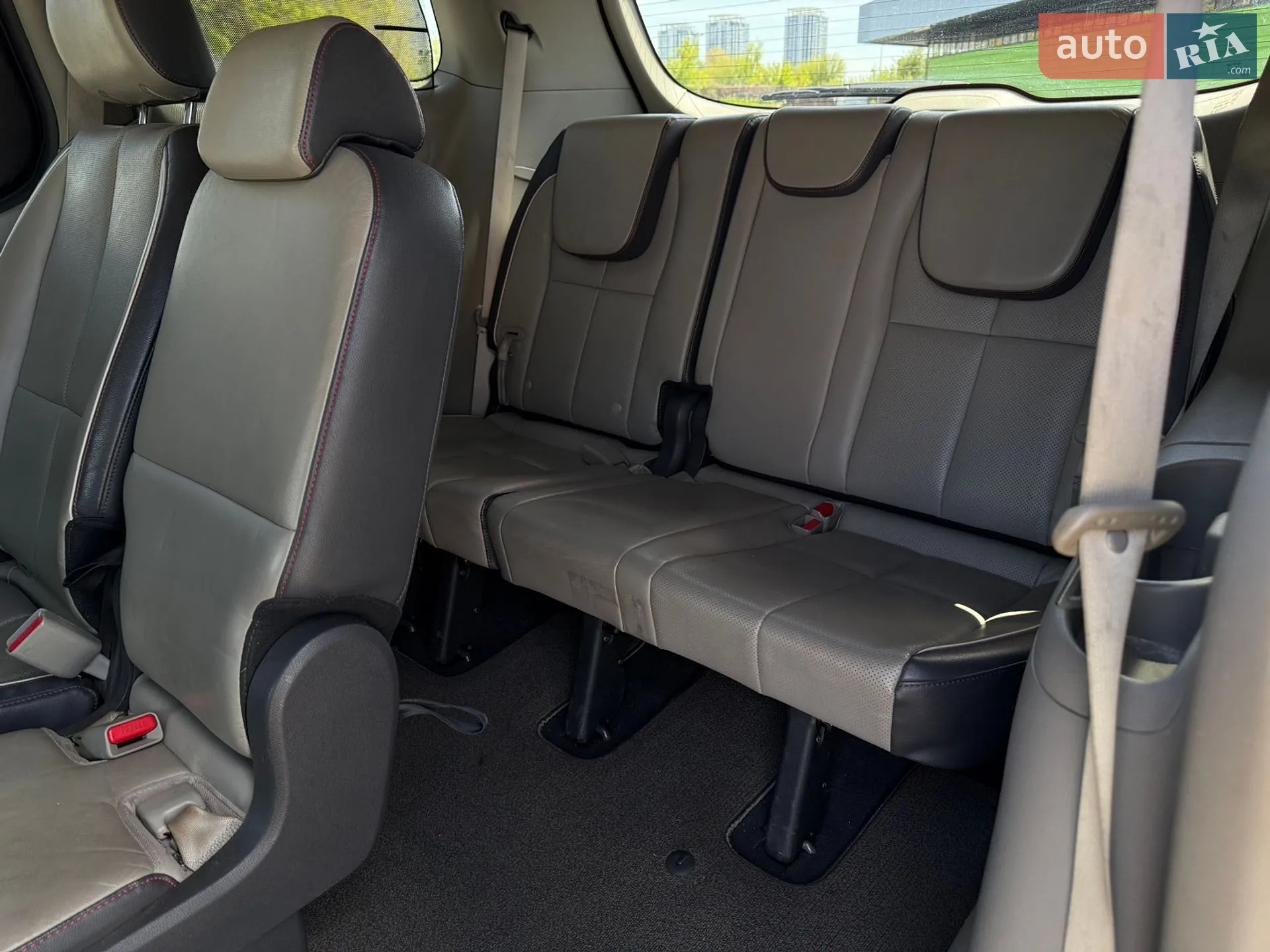 2017 Kia Sedona - мініатюра 16