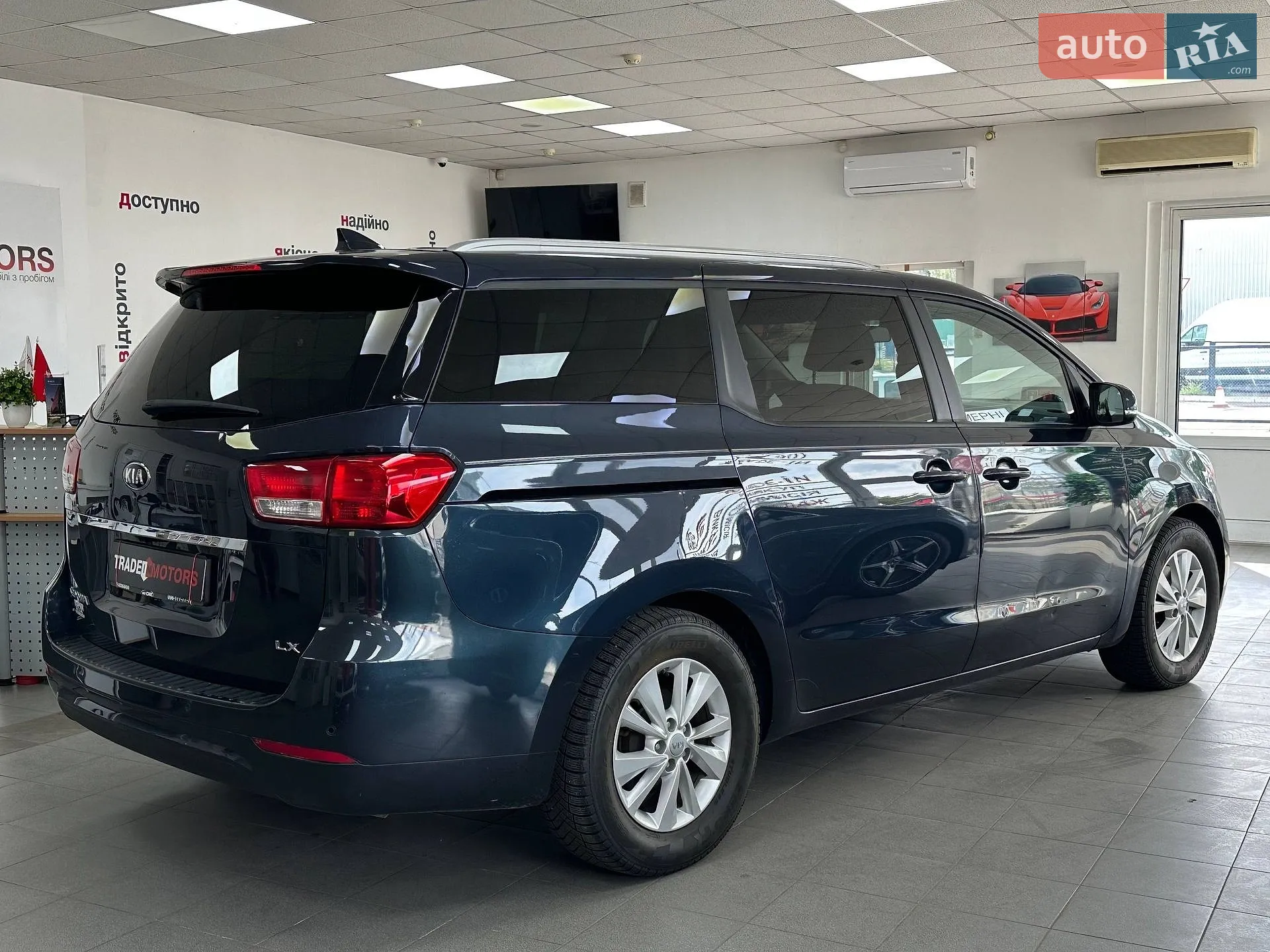 2015 Kia Sedona - мініатюра 10