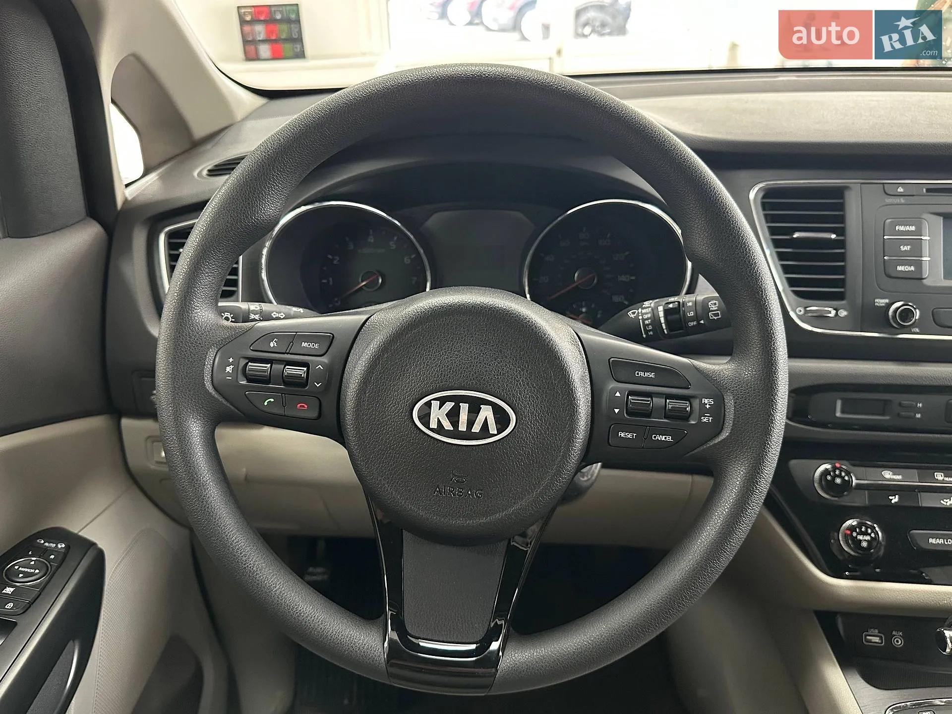 2015 Kia Sedona - мініатюра 27