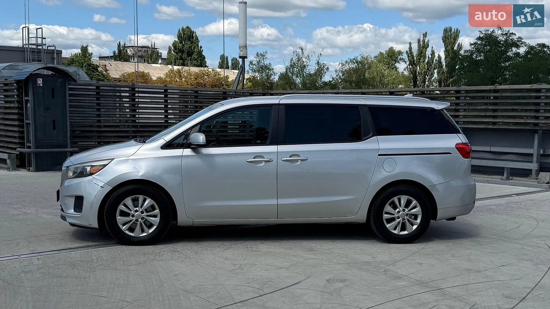 2015 Kia Sedona - мініатюра 5