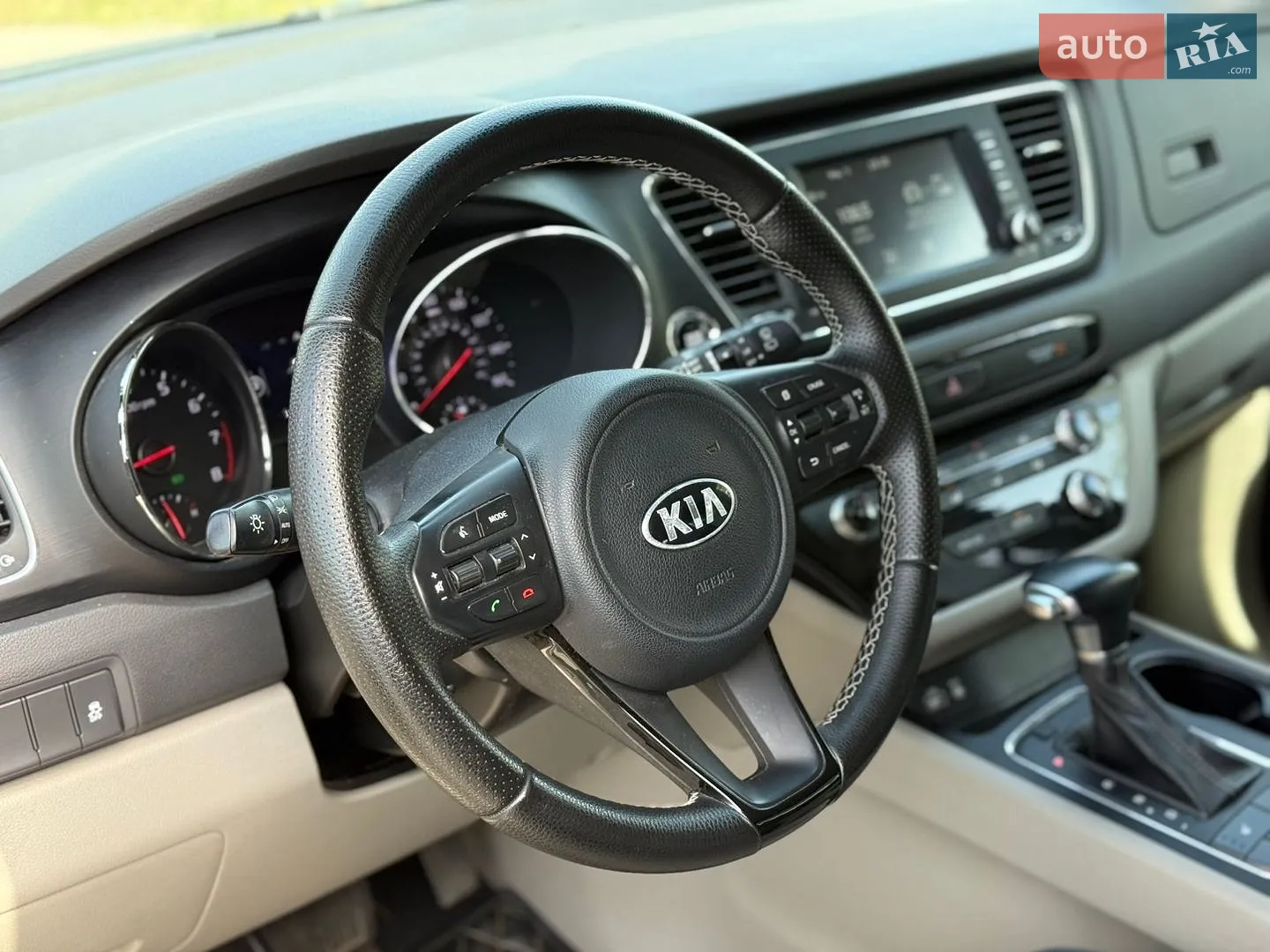 2017 Kia Sedona - мініатюра 15