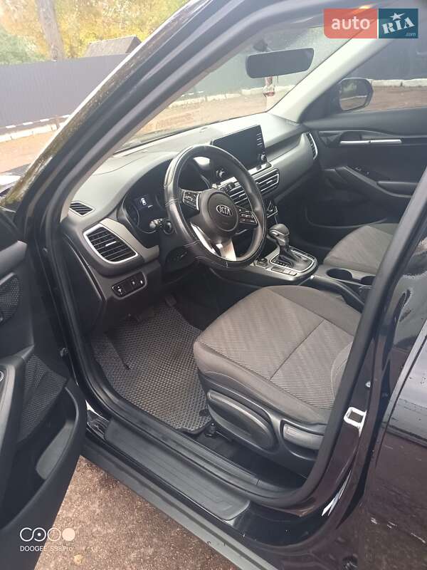 Внедорожник / Кроссовер Kia Seltos 2020 в Чернигове фото 2 Внедорожник / Кроссовер Kia Seltos 2020 в Чернигове