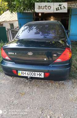 Седан Kia Sephia 2002 в Днепре