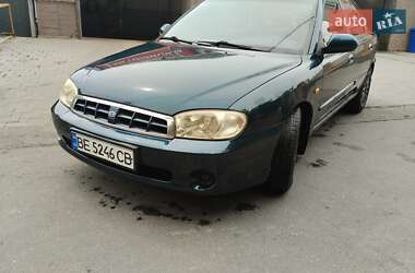 Седан Kia Sephia 2003 в Николаеве