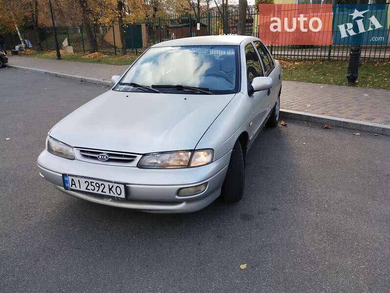 Седан Kia Sephia 1997 в Києві