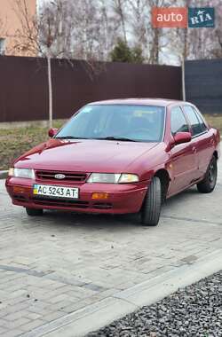 Седан Kia Sephia 1993 в Ковелі