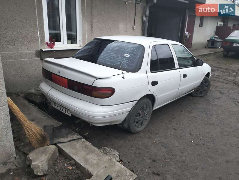 Седан Kia Sephia 1993 в Шептицькому