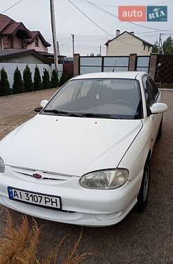 Седан Kia Sephia 2001 в 