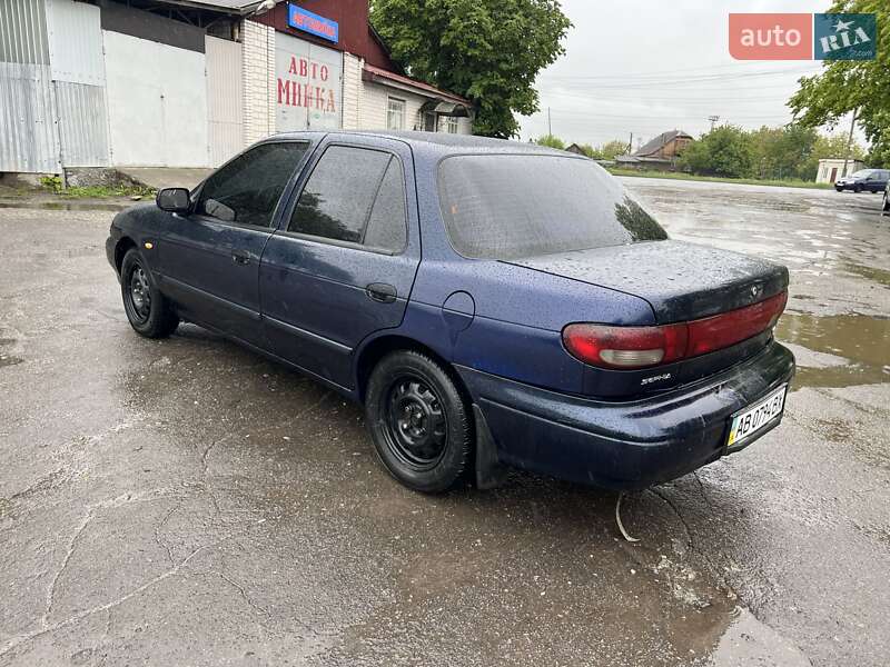 Седан Kia Sephia 1996 в Жмеринці