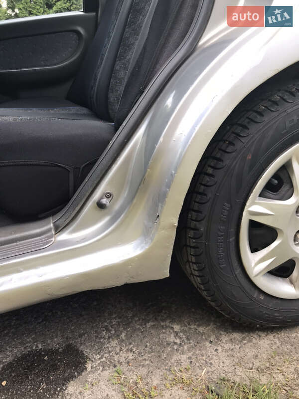 Седан Kia Sephia 2004 в Ковеле фото 16 Седан Kia Sephia 2004 в Ковеле