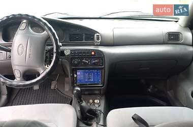 Седан Kia Sephia 1997 в 