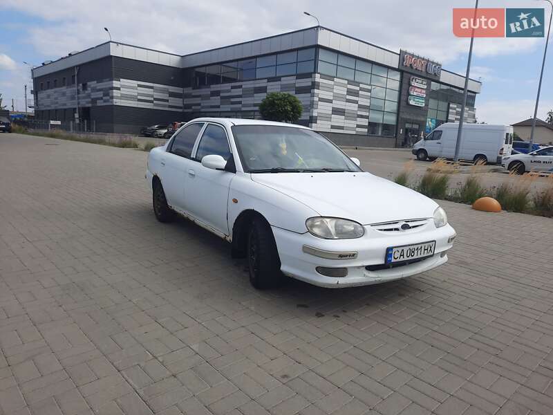 Седан Kia Sephia 2001 в Черкассах
