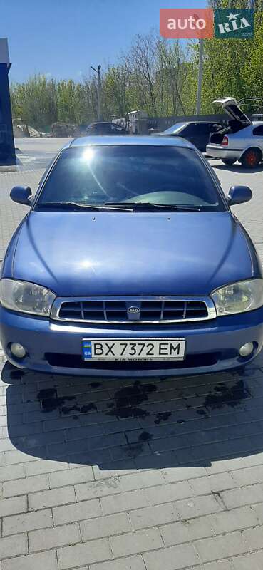 Седан Kia Sephia 2004 в 