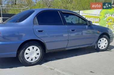 Седан Kia Sephia 2004 в 