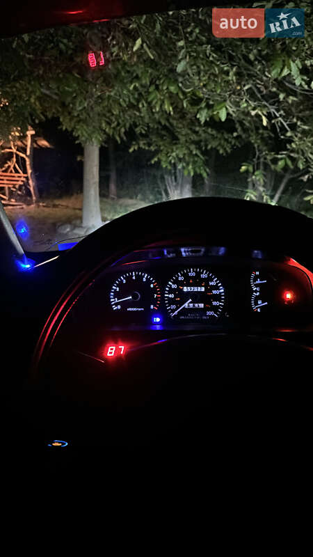 Седан Kia Sephia 1996 в Немирові