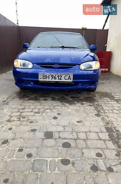 Седан Kia Sephia 2000 в Подільську