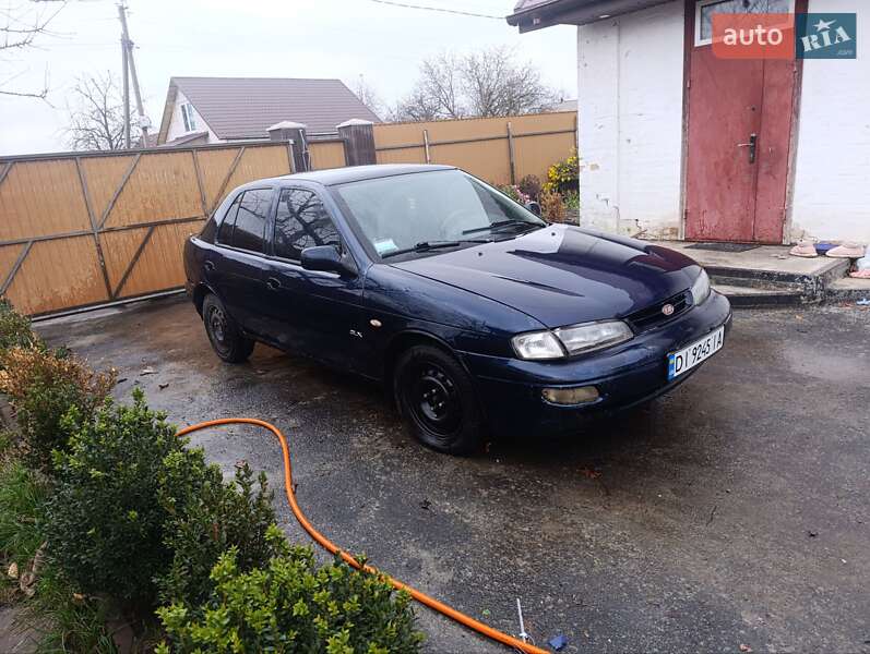 Седан Kia Sephia 1997 в Мироновке