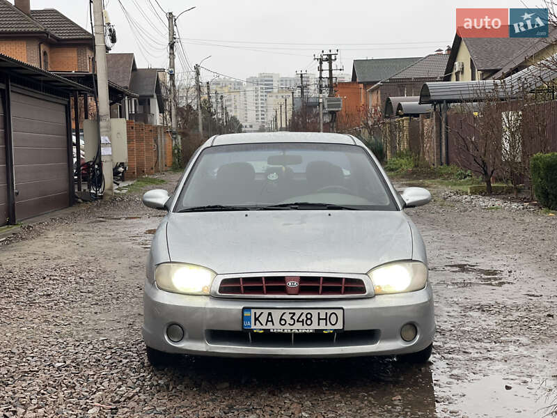 Седан Kia Sephia 2001 в Києві