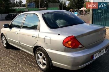 Седан Kia Sephia 2004 в Кривому Розі