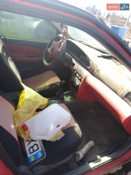 Седан Kia Sephia 1997 в Хмельницком фото 6 Седан Kia Sephia 1997 в Хмельницком