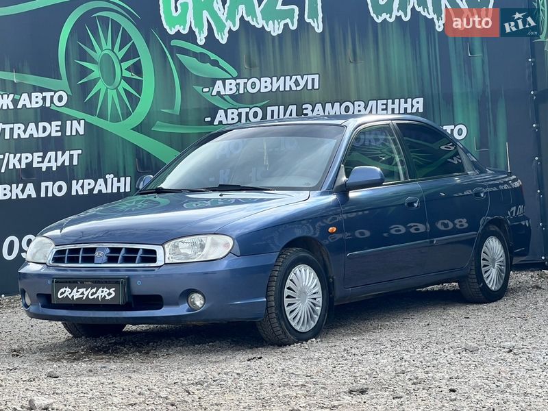 Седан Kia Sephia 2004 в Харькове