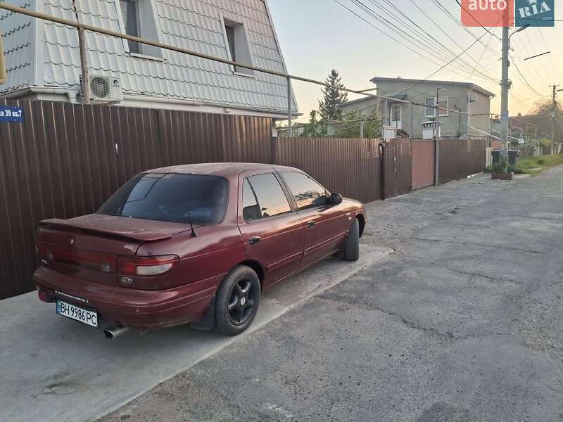 Седан Kia Sephia 1995 в Одессе