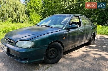 Седан Kia Sephia 1998 в Чернигове