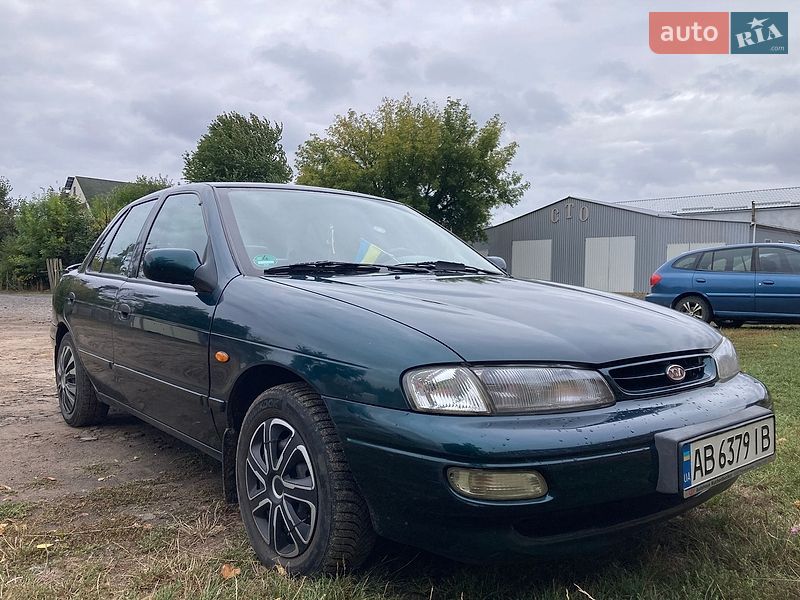 Kia Sephia 1999