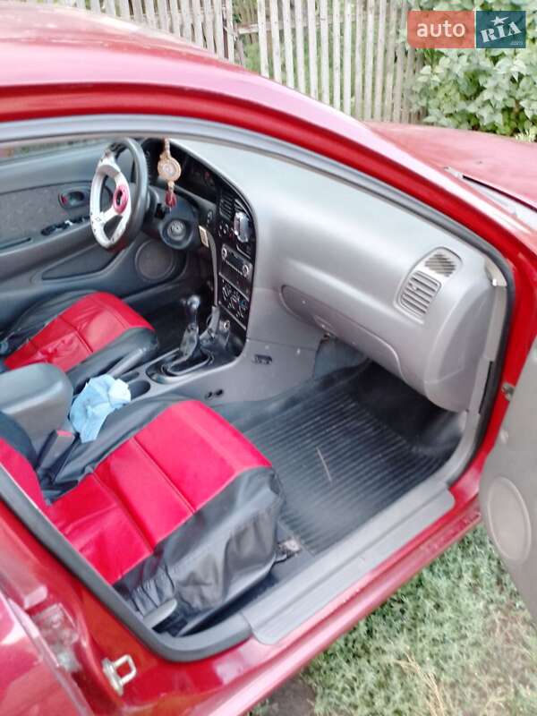 Седан Kia Shuma 2000 в Покровському