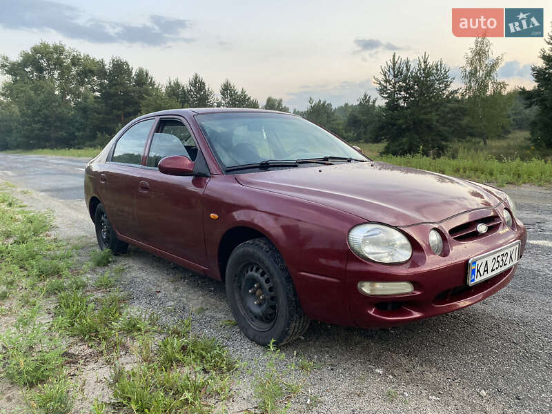 Седан Kia Shuma 1998 в Дымере