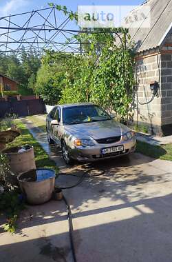 Седан Kia Shuma 2002 в Новомосковске