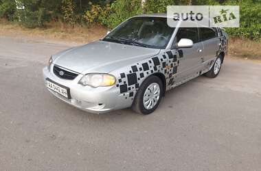 Седан Kia Shuma 2004 в Киеве