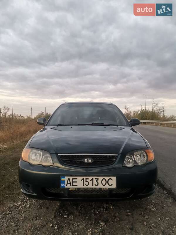 Kia Shuma 2003