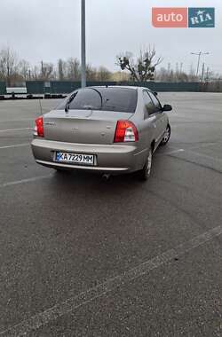 Седан Kia Shuma 2003 в 