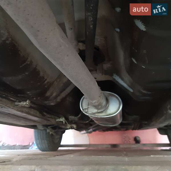 Седан Kia Shuma 1999 в Бориславе фото 12 Седан Kia Shuma 1999 в Бориславе