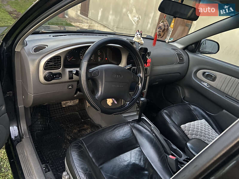 Седан Kia Shuma 2003 в Тернополе