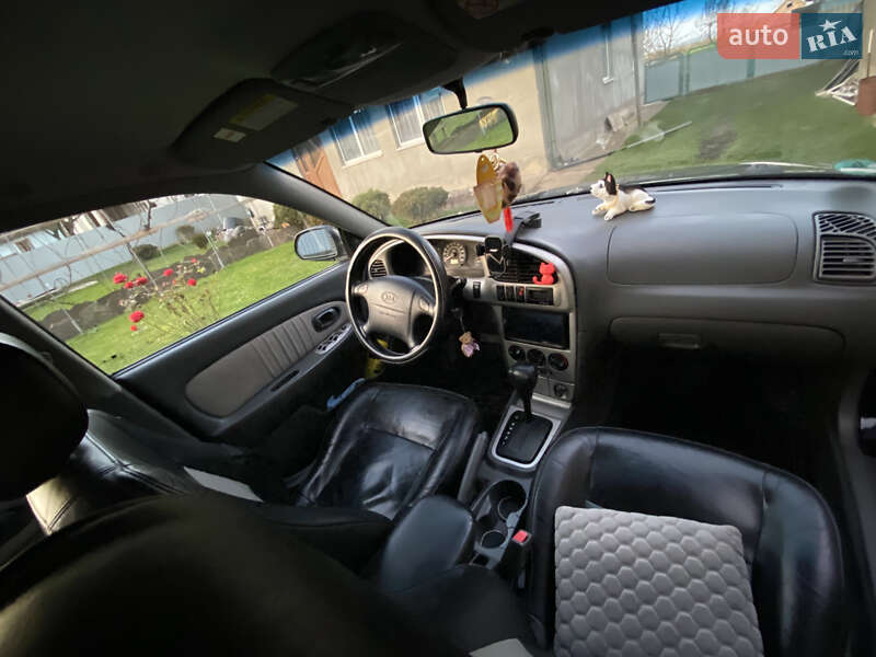 Седан Kia Shuma 2003 в Тернополе