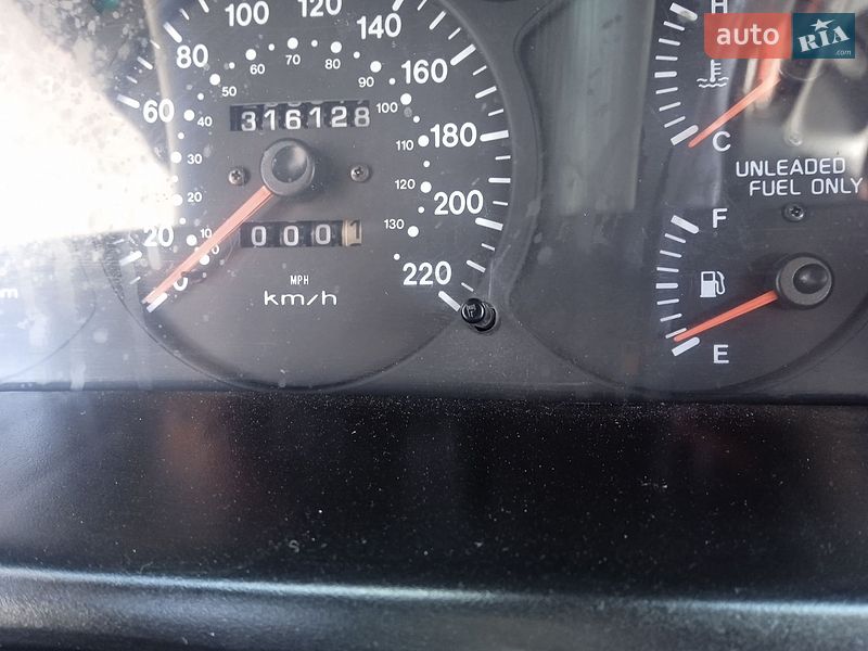Kia Shuma 2001