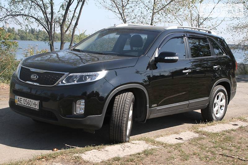 Внедорожник / Кроссовер Kia Sorento 2013 в Днепре