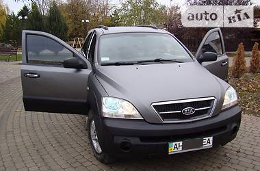 Позашляховик / Кросовер Kia Sorento 2004 в Волновасі