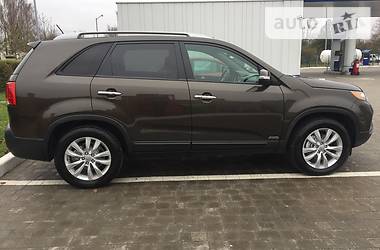 Внедорожник / Кроссовер Kia Sorento 2011 в Луцке