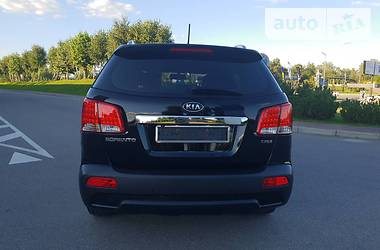 Позашляховик / Кросовер Kia Sorento 2011 в Києві