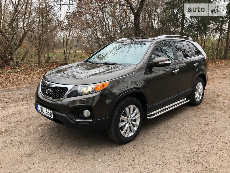 Внедорожник / Кроссовер Kia Sorento 2011 в Радивилове