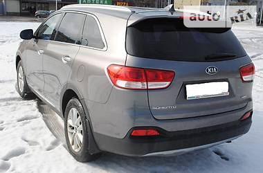 Позашляховик / Кросовер Kia Sorento 2015 в Харкові